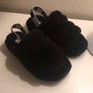Ugg Fluff Yeah Slippers Size 7 (fits 8/8.5)